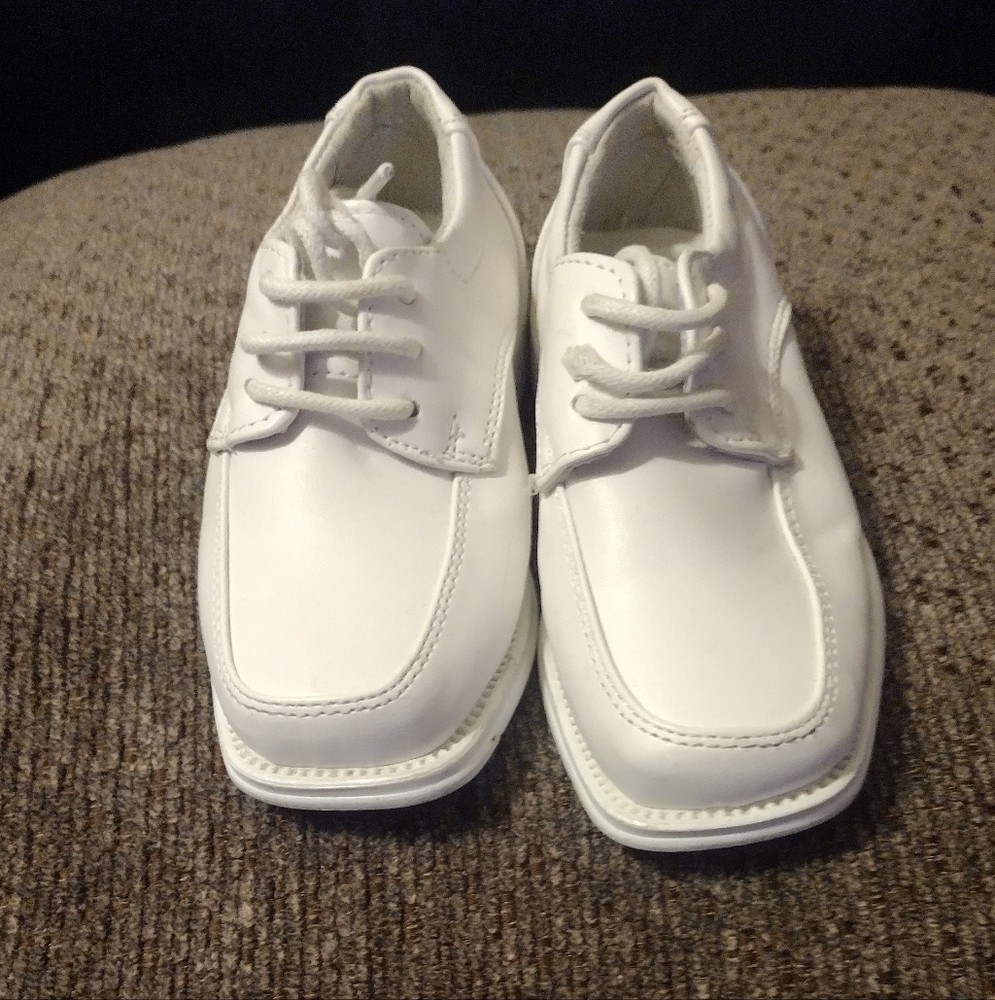 Euc White Leather Shoes
